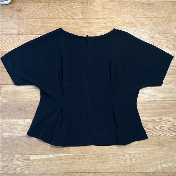 Uniqlo Elegant Black Women's Blouse - Size Small - Picture 2 of 6